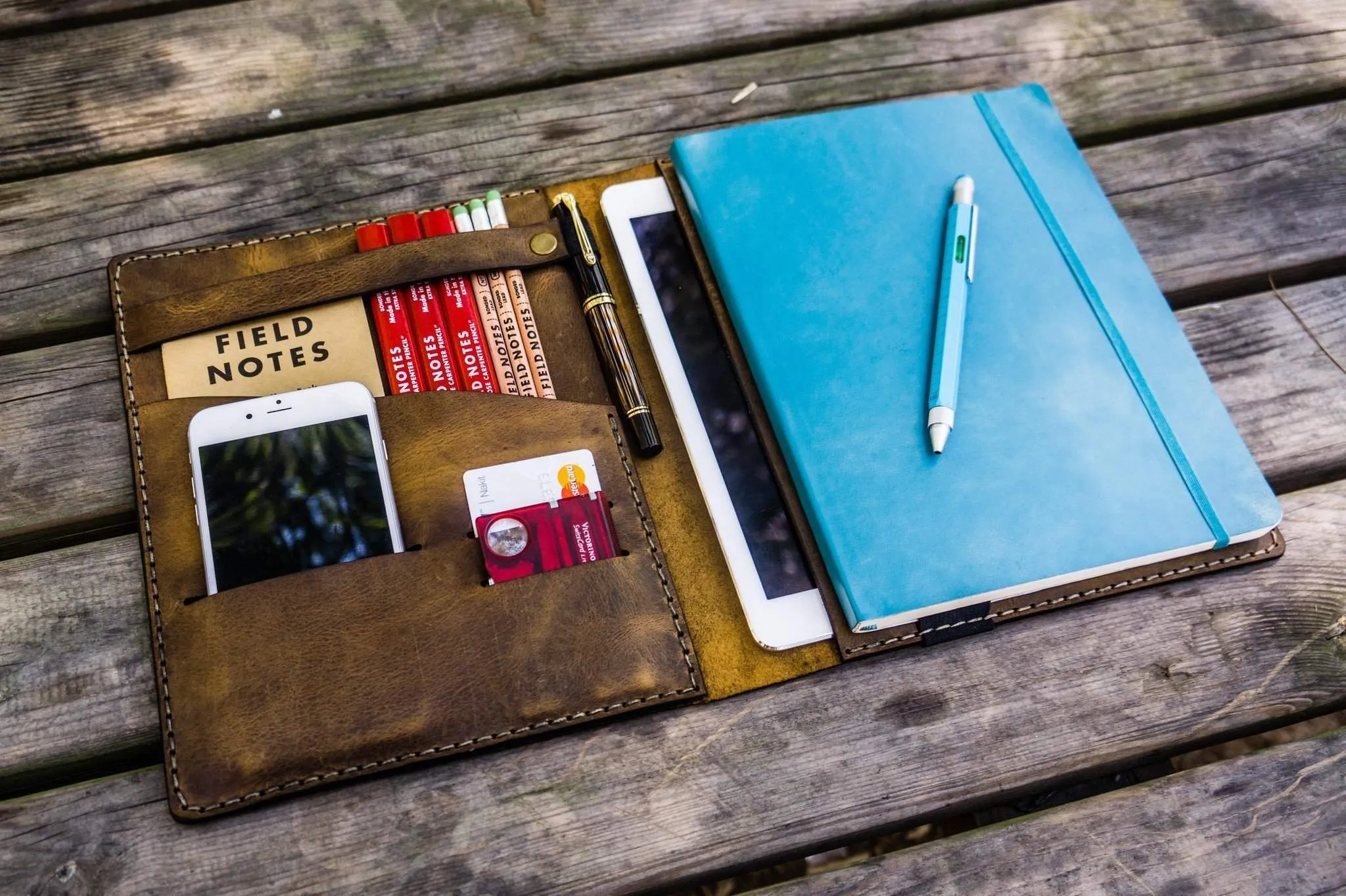 Composition Notebook Cover With iPad Air/Pro Pocket - Crazy Horse Brown