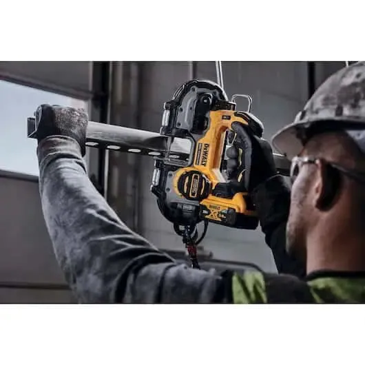 DeWalt Atomic 20V MAX* Cordless Compact Bandsaw, (Tool Only)