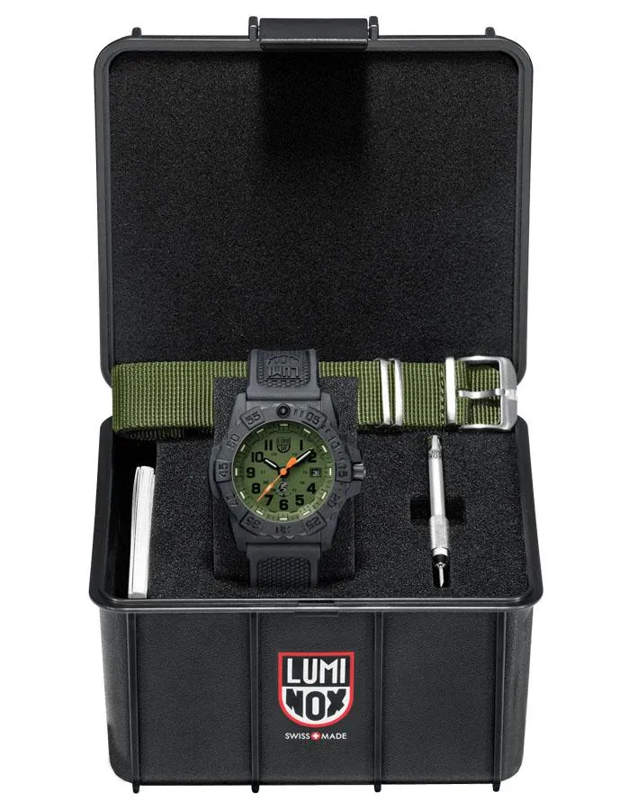 Luminox Navy Seal Mens - Carbonon - Green Dial - Black PU Strap -  Set - 200M