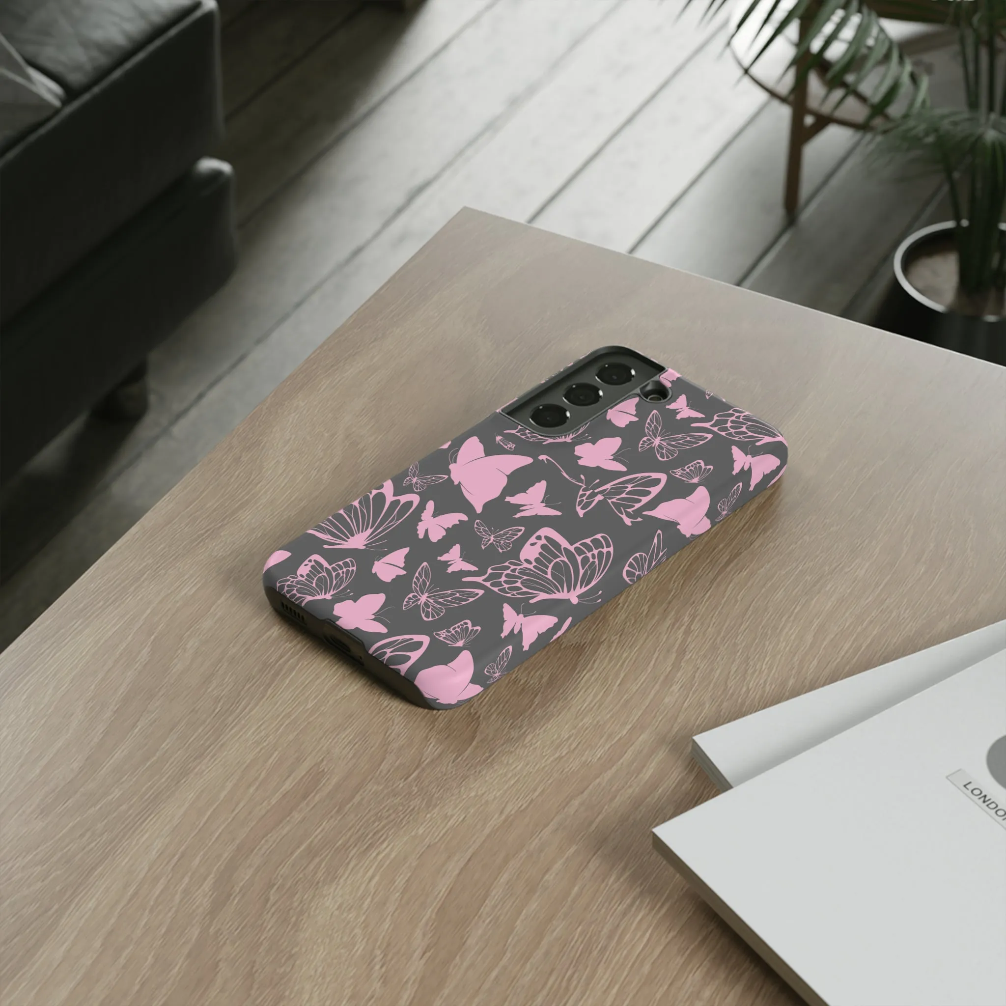 Phone Case with Butterfly Pattern Tough Cases