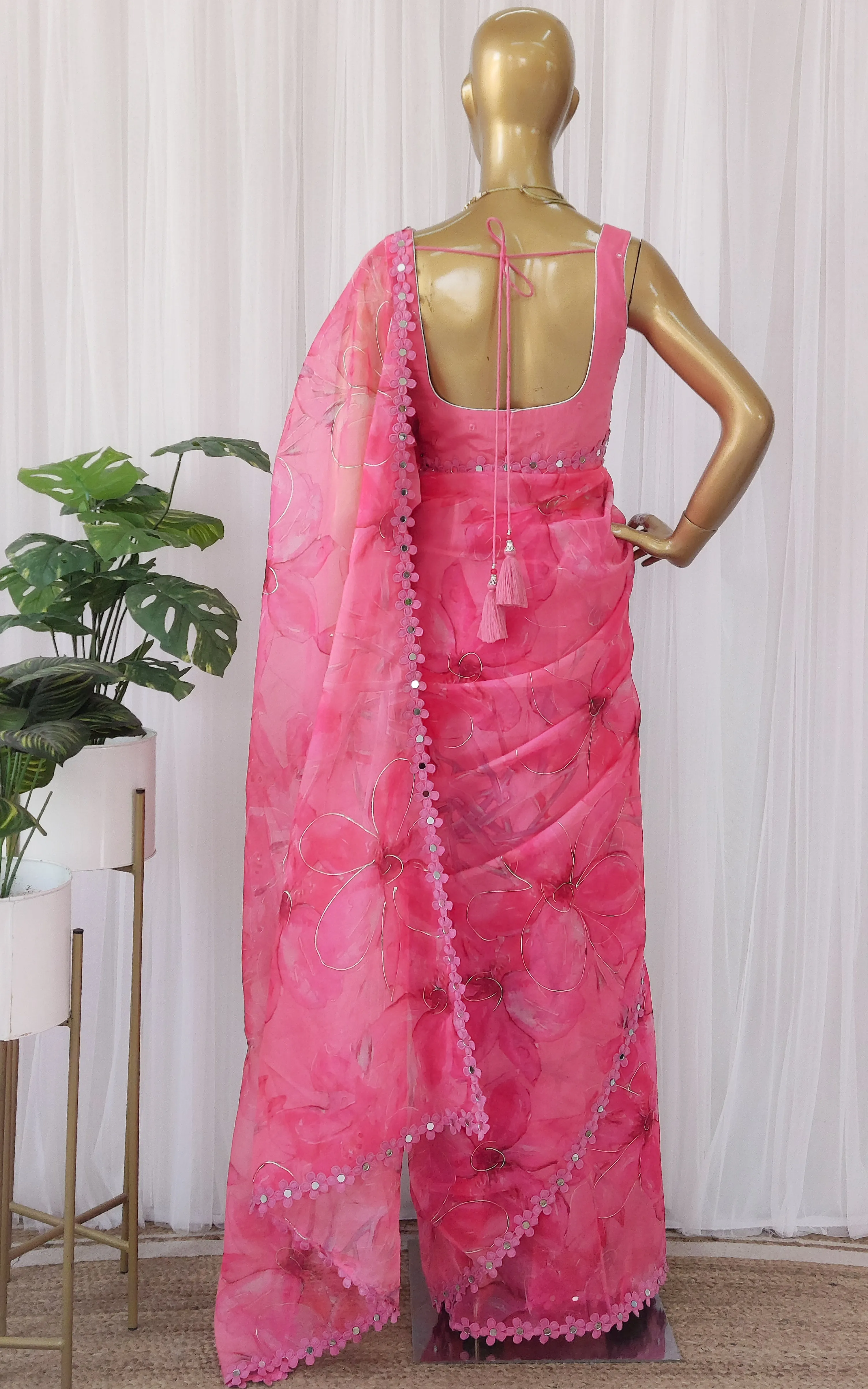 Pink Floral Organza Mirrorwork Saree